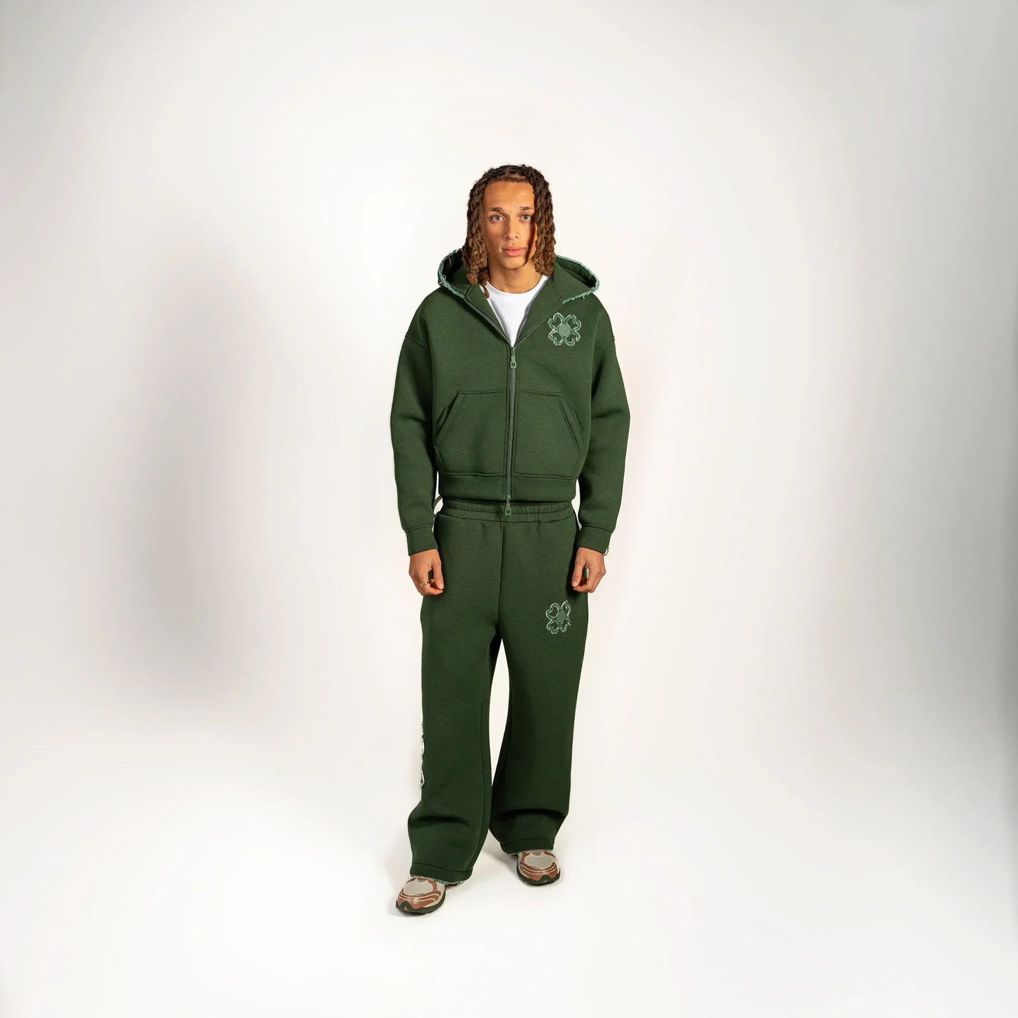 TOROM - GREEN TRACKSUIT